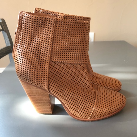 Rag & Bone Newbury Boot - Picture 1 of 7